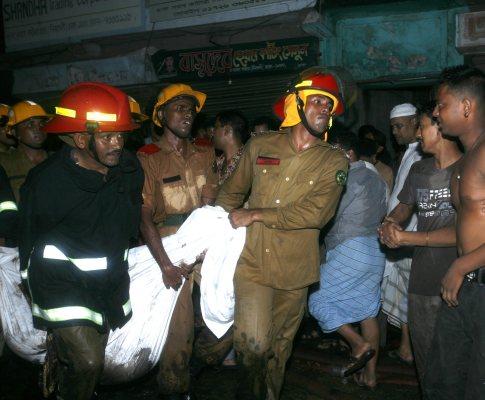 Bangladesh: incêndio mata 114 pessoas (imagens podem chocar) 938x620