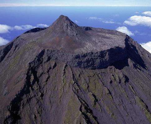 Image result for paisagem vulcanica do pico