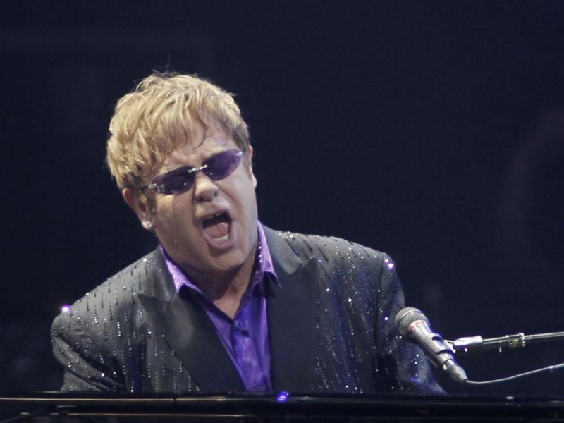 3 Elton John - 61.2 million & # xF5;. EUR es (Reuters) 