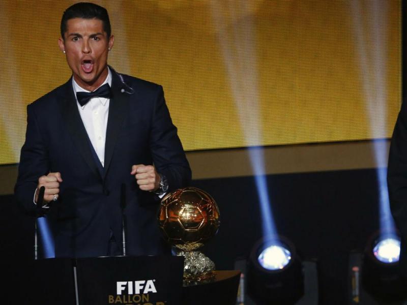 SIIIIIIIIMMM! Cristiano Ronaldo wins third Golden Ball FIFA (REUTERS)
