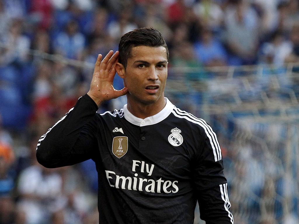 Cristiano Ronaldo vende direitos de imagem ao dono do Valencia