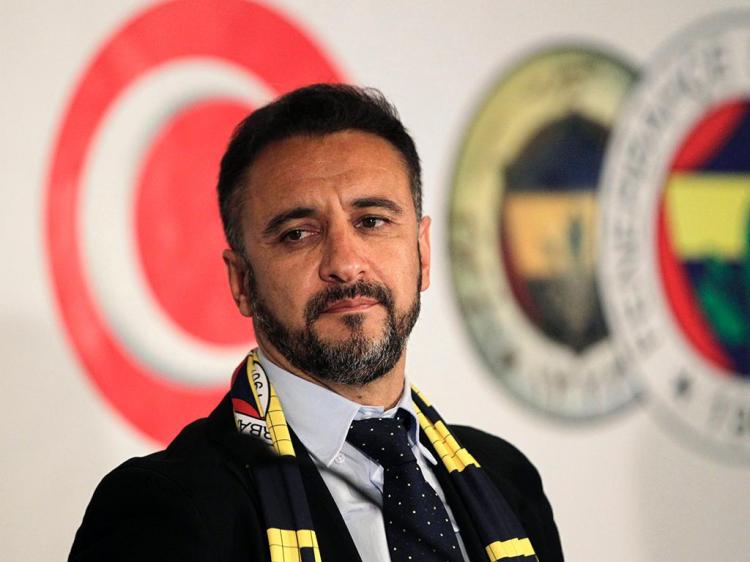 Vítor Pereira apresentado como treinador do Fenerbahçe