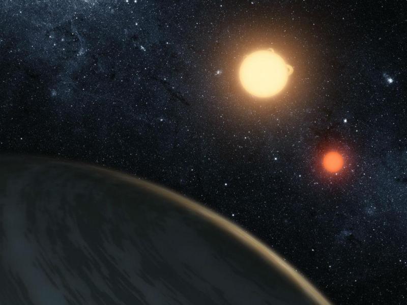 Planet Kepler-16b, the first planet known to orbit around two stars [Source :. REUTERS / NASA / JPL-Caltech / T Pyle] 