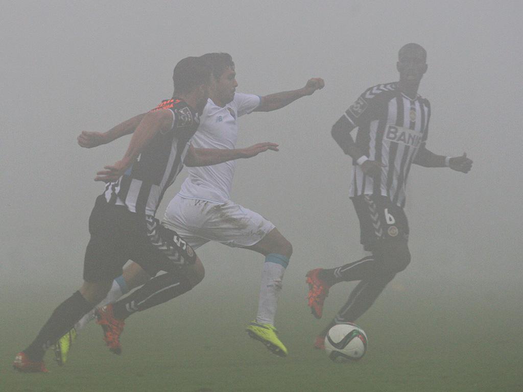 Nacional-FC Porto: terceira paragem por culpa do nevoeiro