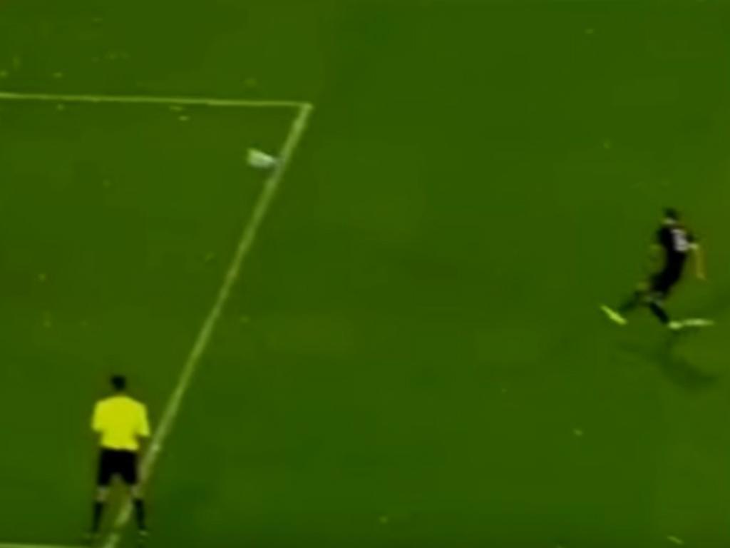Vídeo: Xavi marca penálti à Sergio Ramos e desespera Jesualdo