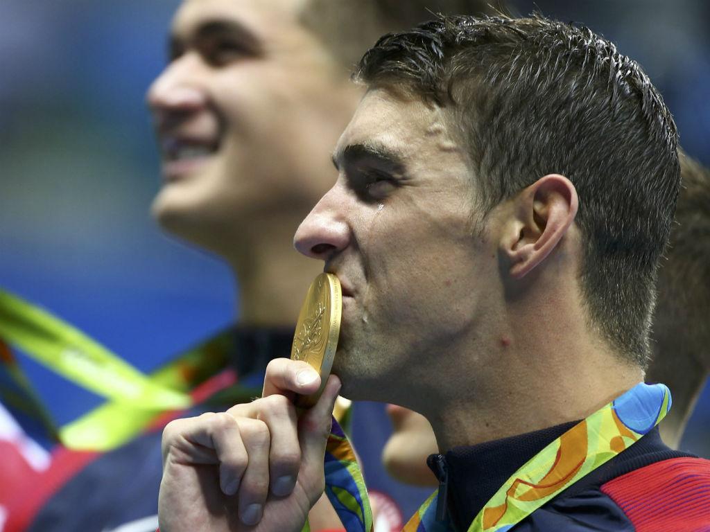 THE END: obrigado Michael Phelps, foi um prazer (VÍDEO)