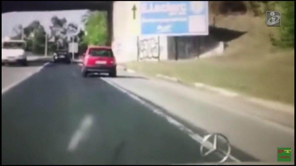 Identificado condutor que atropelou ciclista no Seixal - TVI24