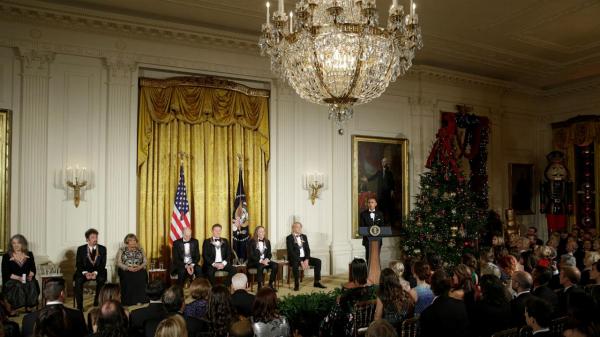 Obama despede-se das homenagens artísticas na Casa Branca ... - TVI24
