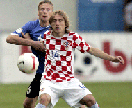 Luka Modric é a contratação mais cara da história do Tottenham