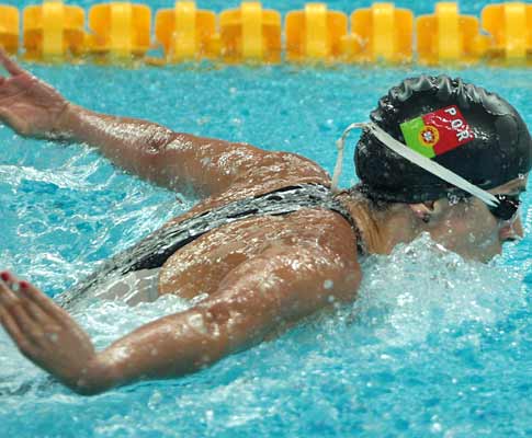 Sara Oliveira bate recorde nacional nos 100m Mariposa em Pequim