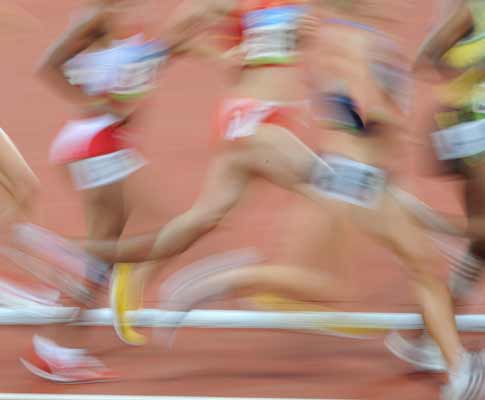 Fase da primeira eliminatória feminina nos 5000m dos Jogos de Pequim
