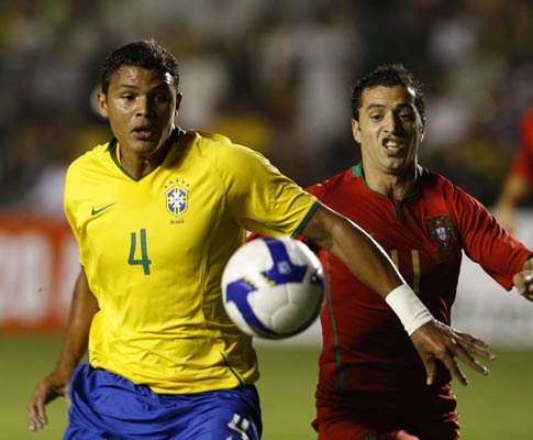 Brasil-Portugal, Thiago Silva e Simão (Foto FPF)