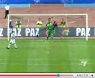 Del Piero falha grande penalidade