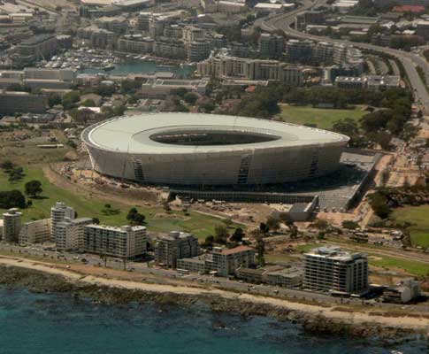 Vista aérea da Cidade do Cabo e do Estádio Greenpoint