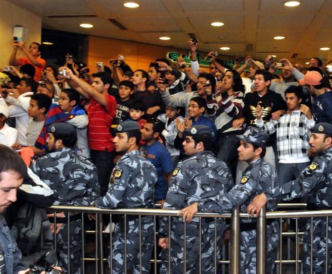 Loucura na chegada do Barça ao Kuwait