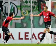 Zamora (Fulham) festeja golo frente ao Wolfsburgo
