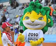 Mundial 2010: Japão vs Camarões - Zakumi (EPA/YURI KOCHETKOV)
