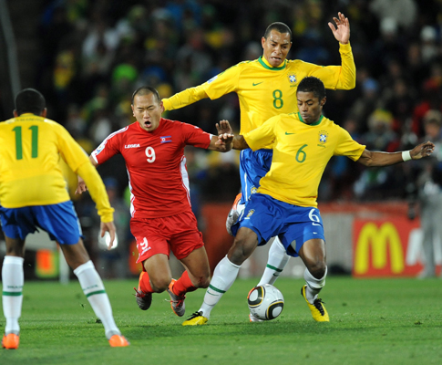 Mundial 2010: Brasil vs Coreia do Norte (EPA/GEORGI LICOVSKI)