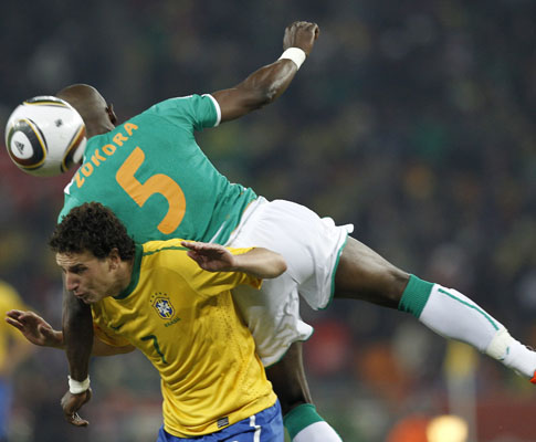 Brasil vs Costa do Marfim (EPA/KERIM OKTEN)
