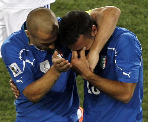 Mundial 2010: Eslováquia vs Itália (EPA/KERIM OKTEN )