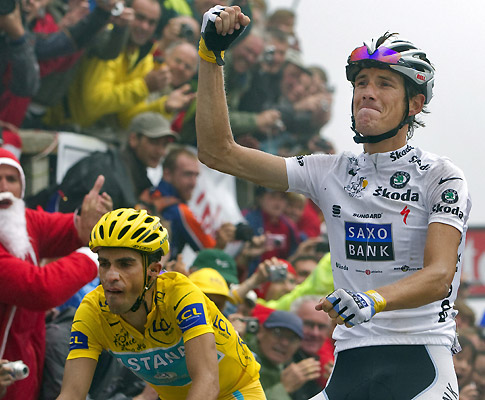 Andy Schleck vence 17ª etapa do Tour ao lado de Alberto Contador