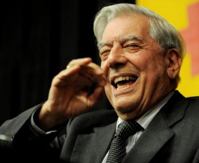 Nobel: as ligações a Portugal de Vargas Llosa, o escritor-jornalista - TVI