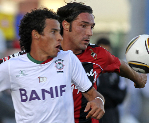 Fernando (Marítimo) e Danilo Dias (Olhanense)