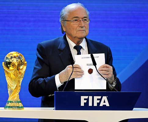 Dezembro: FIFA decide, Mundial 2018 na Rússia, Mundial 2022 no Qatar