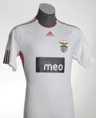 Nova camisola do Benfica (2010)