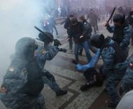 Confrontos entre adeptos e polícia em Moscovo