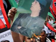 Líbia: manifestações anti-Khadafi pelo mundo (EPA/LUSA)
