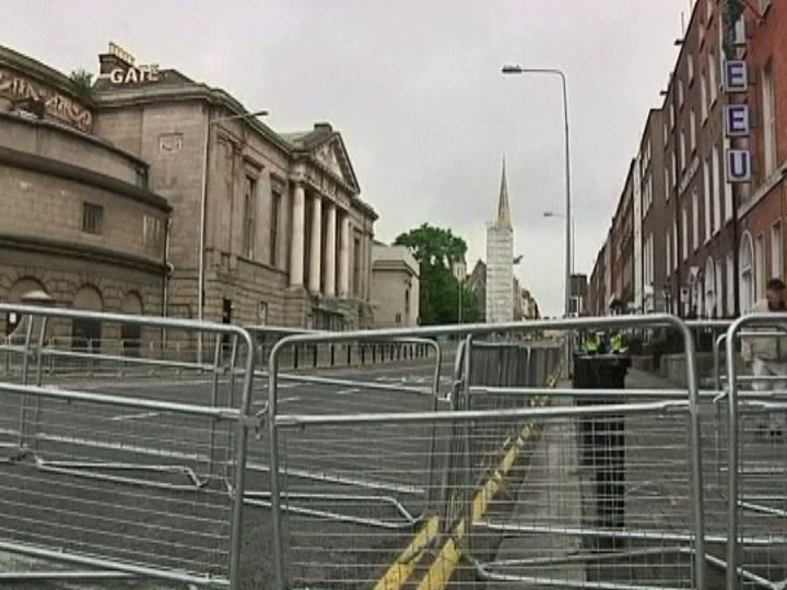 Segurança apertada na visita da rainha a Dublin