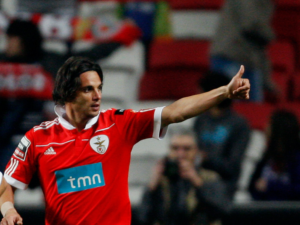 Nuno Gomes (Benfica), 34 anos (Avançado, Portugal)