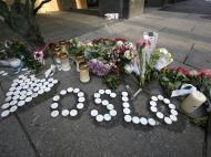 Homenagem às vítimas em Oslo, Noruega (Reuters)