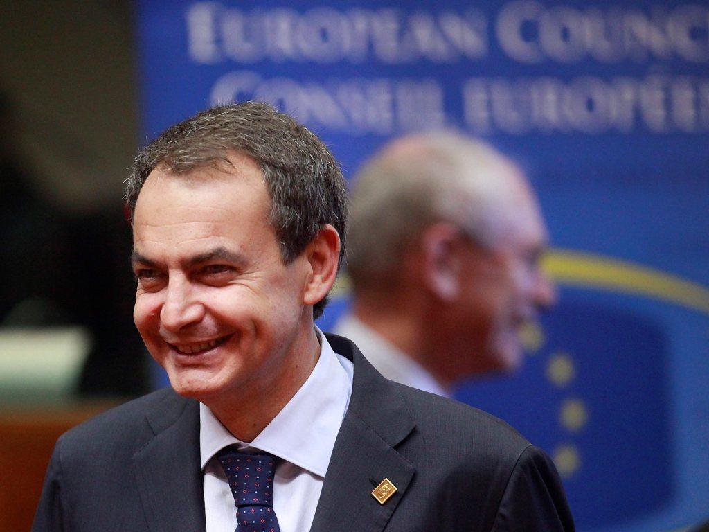 26/Set: primeiro-ministro espanhol José Luis Zapatero dissolve o parlamento