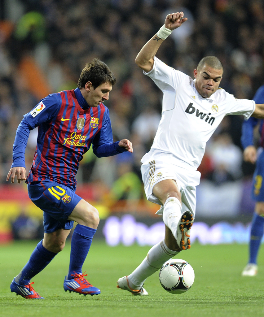 Real Madrid vs FC Barcelona (foto: REUTERS)