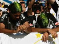 Fãs de Neymar distinguem-se pelo cabelo (REUTERS/Mauricio de Souza)
