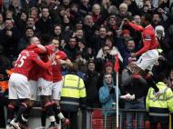 Manchester United-Liverpool: Rooney e Evra festejam