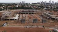 Antigos escravos constroem estádio do Mundial
