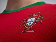 Portugal: camisola principal Euro 2012