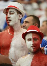 EURO 2012: Adeptos esperam pelo apito inicial