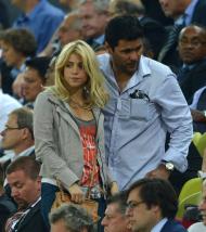 Namoradas do Euro: Shakira no Croácia-Espanha (EPA)