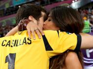 Iker Casillas e Sara Carbonero - Seleção espanhola vence Euro2012 Foto: Reuters