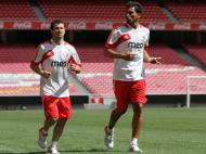 Benfica: Rodrigo Mora e Garay