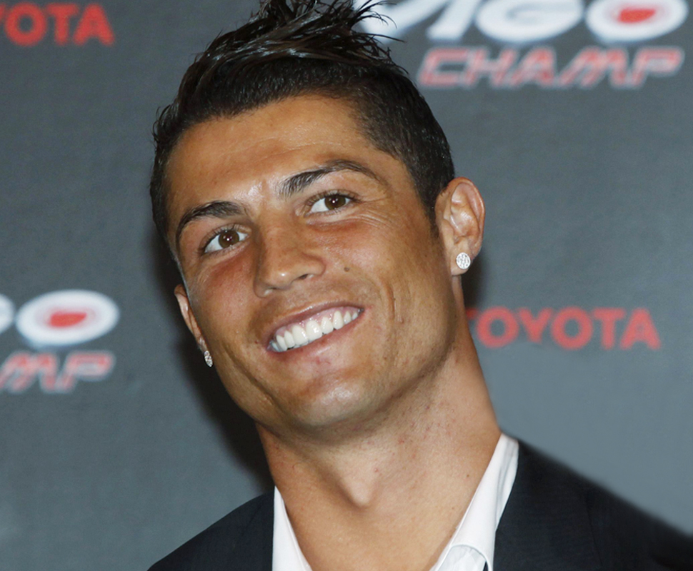 Cristiano Ronaldo renova contrato com Toyota em Banguecoque Foto: Reuters