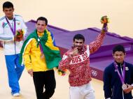 Judoca brasileiro Felipe Kitadai partiu a medalha de bronze [Foto: Reuters]