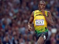 Usain Bolt vence os 200 metros (EPA)