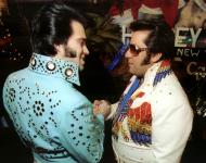Fãs de Elvis [Foto: Reuters]