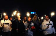 Família na homenagem ao árbitro assassinado no estádio do Buitenboys em Almere (United Photos)