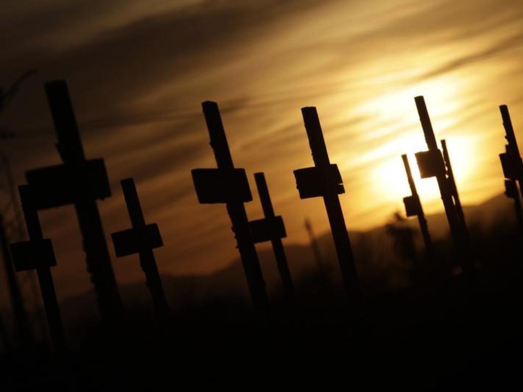 Cemitério [Reuters]